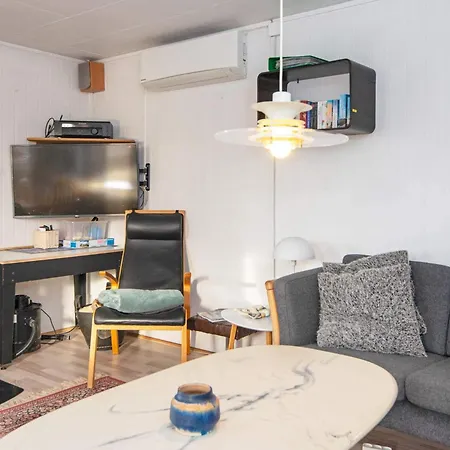 別荘 6 Person In レムヴィー